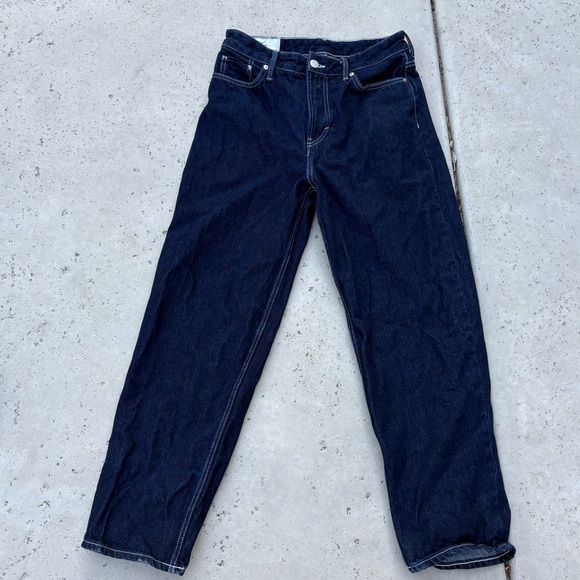 H&M Other - H&M Loose Fit “ barrel denim jeans